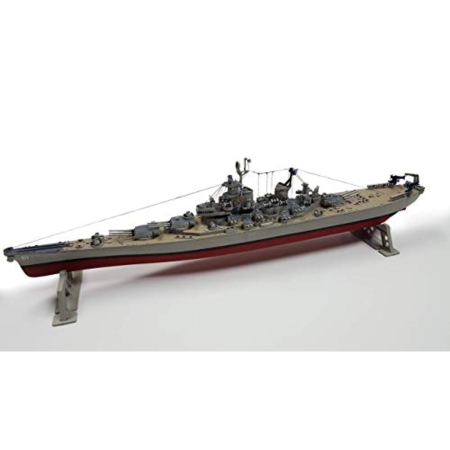 Plastic Model KIT USS Iowa - Model Kit Uss Iowa recension och pris