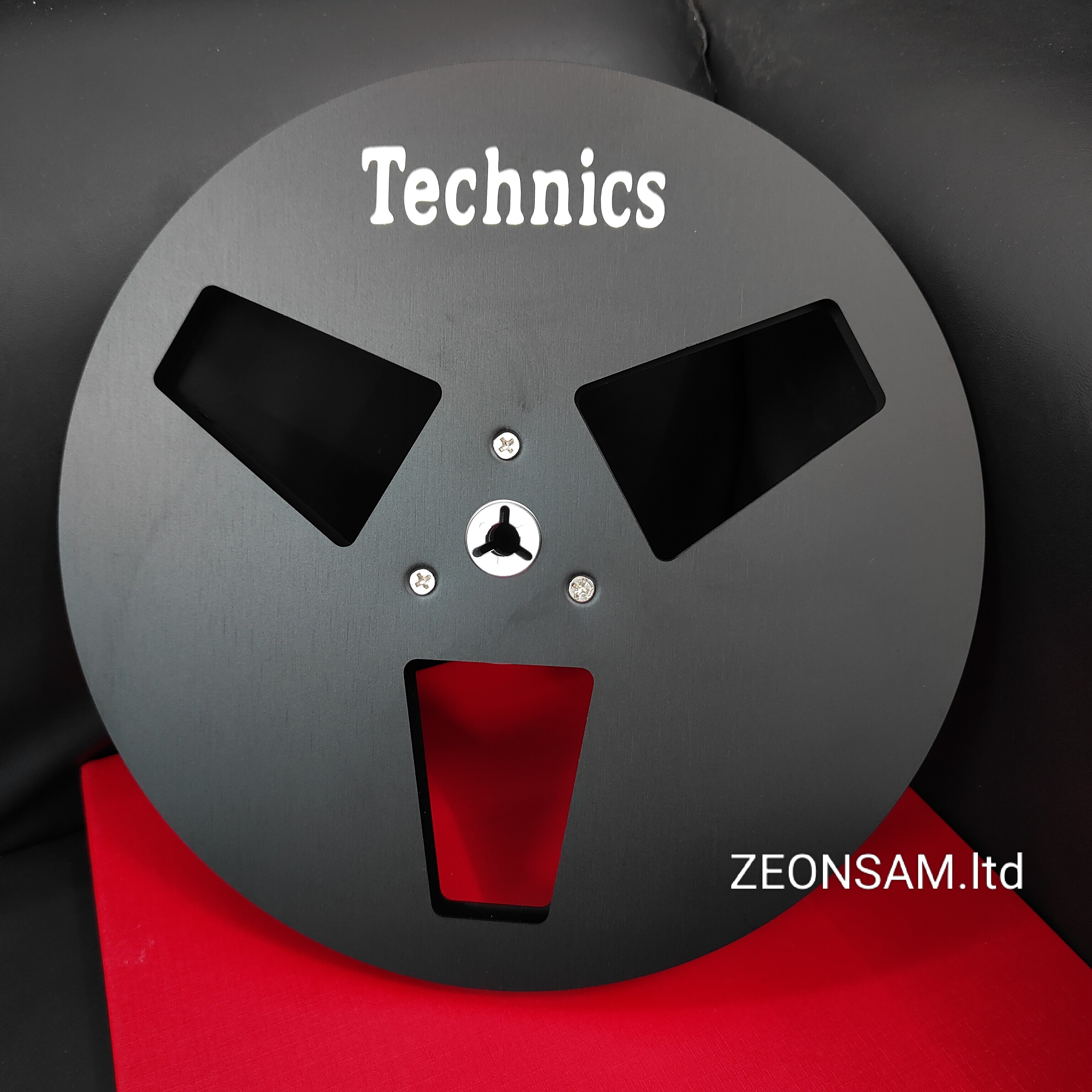 TECHNICS 8