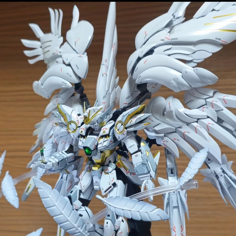 Daban 8827 MG 1/100 Wing Snow  - Gundam Model Mg recension och pris
