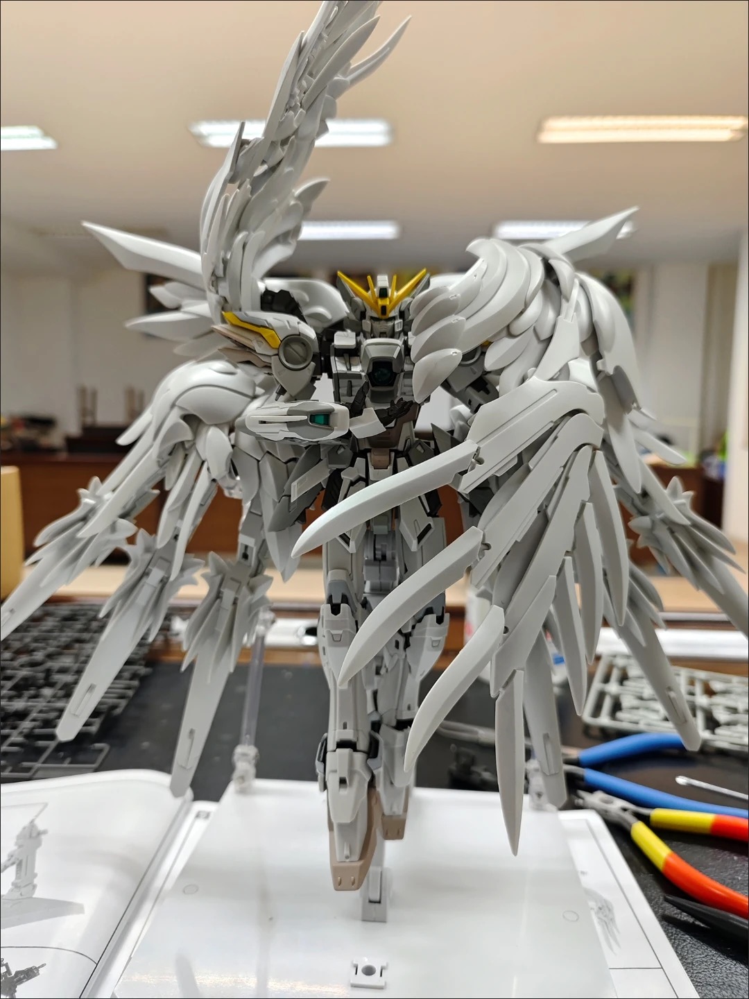 Daban 8827 MG 1/100 Wing Snow  - Gundam Model Mg recension och pris