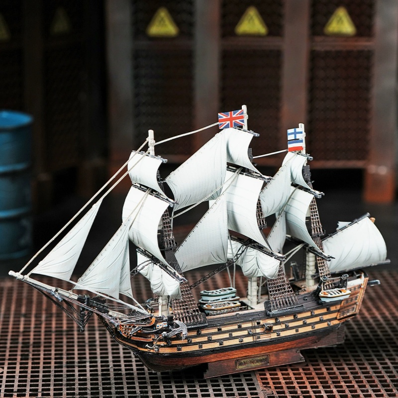 HMS Victory 3D Metal Puzzle DI - Model Kit Hms Victory recension och pris