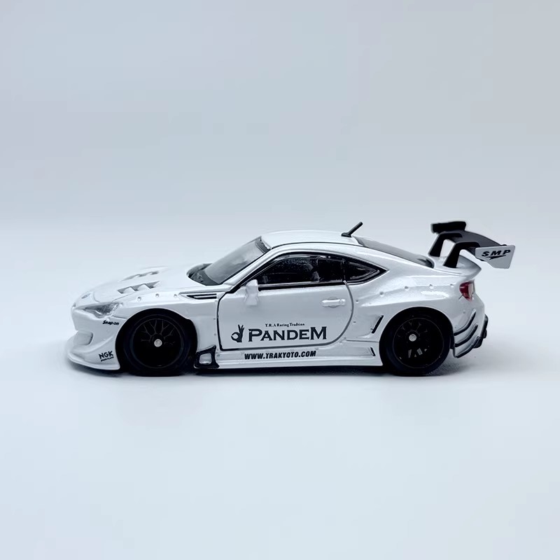 FG 1:64 Subaru Brz Pandem Wide - Model Kit Jdm recension och pris