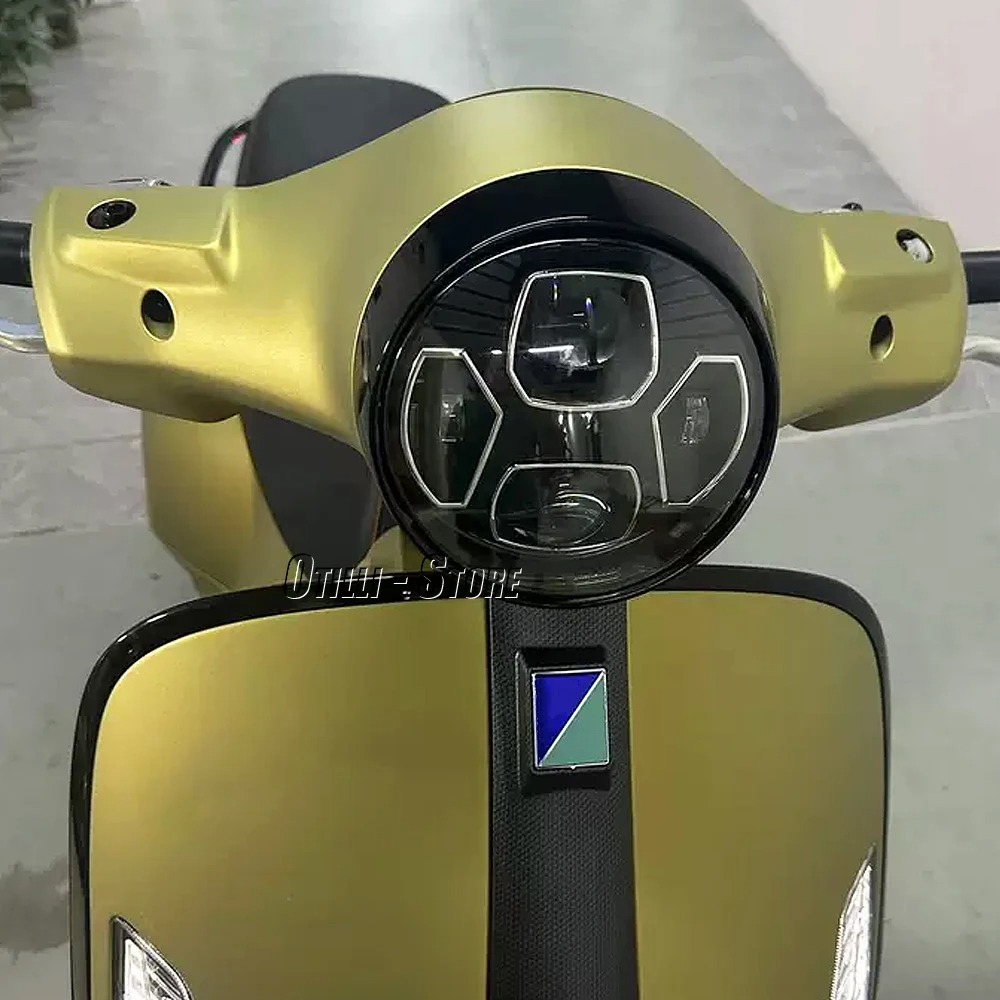 LED Headlight Assembly Black C - Model Kit Vespa recension och pris